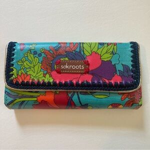 Sakroots clutch/trifold wallet